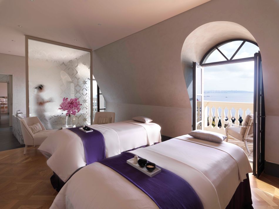 Zafferano Restaurant Interior