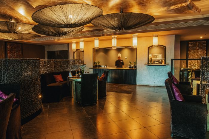 Fins & Rambooze Beachfront