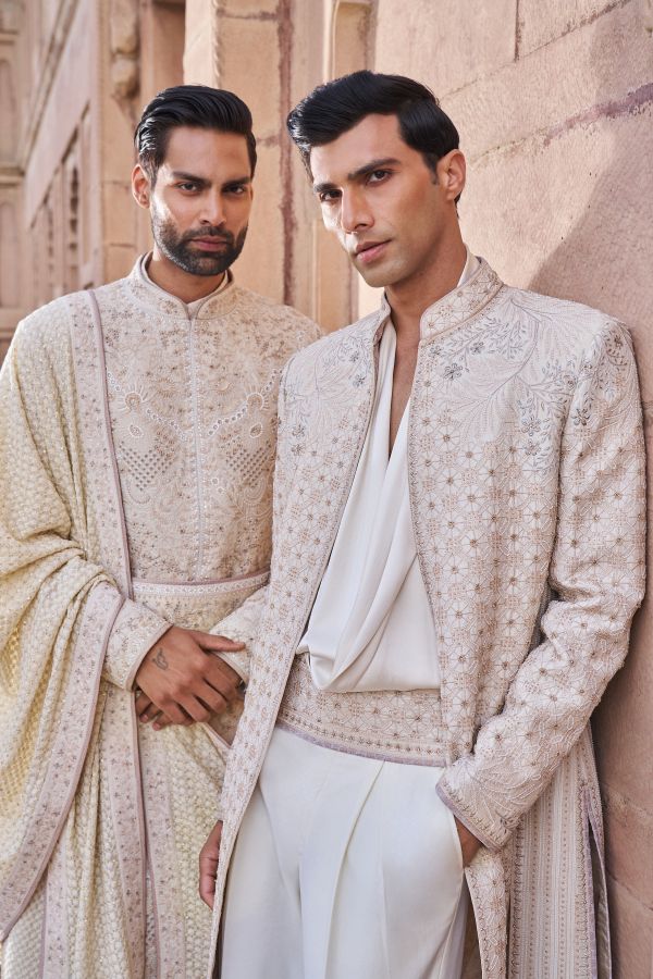 Modernized Kurta Details