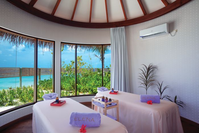 Contemporary Beach Villa Interior