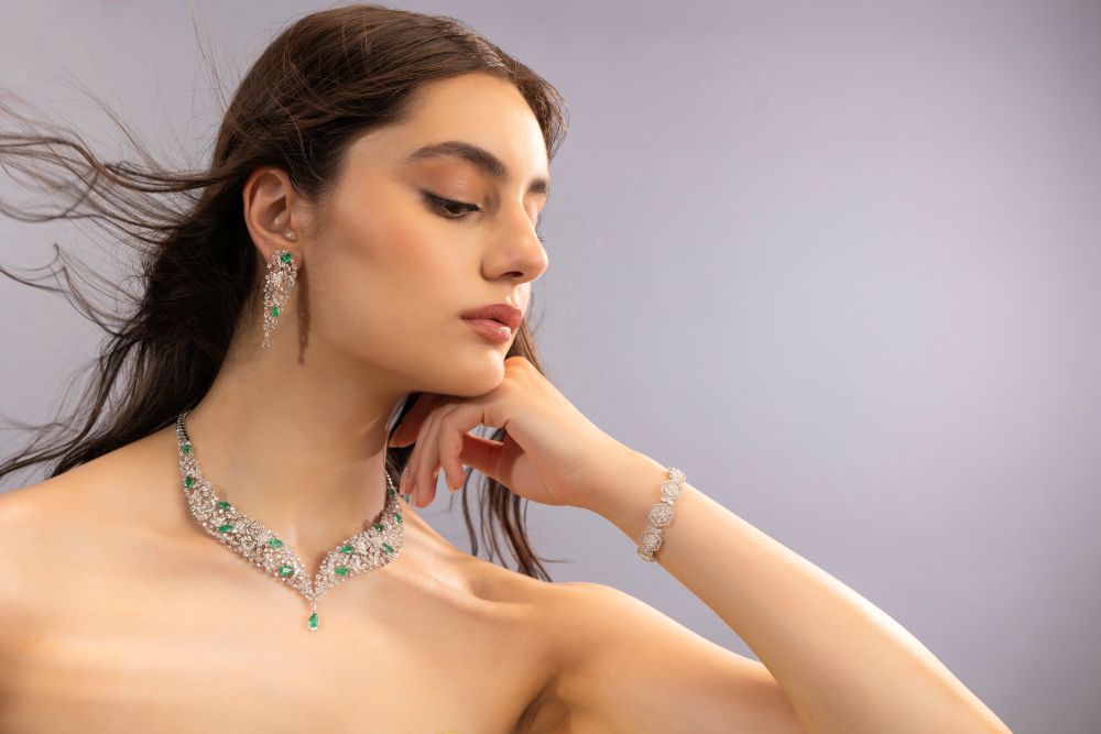 Rose-cut Diamond Detail